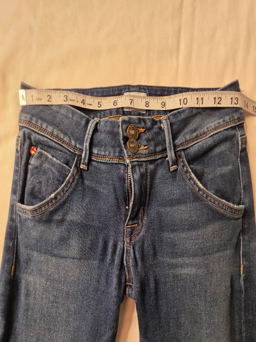 Hudson Low Rise, Straight Leg Women's Denim Jeans, Size 26 - Picture 4 of 12